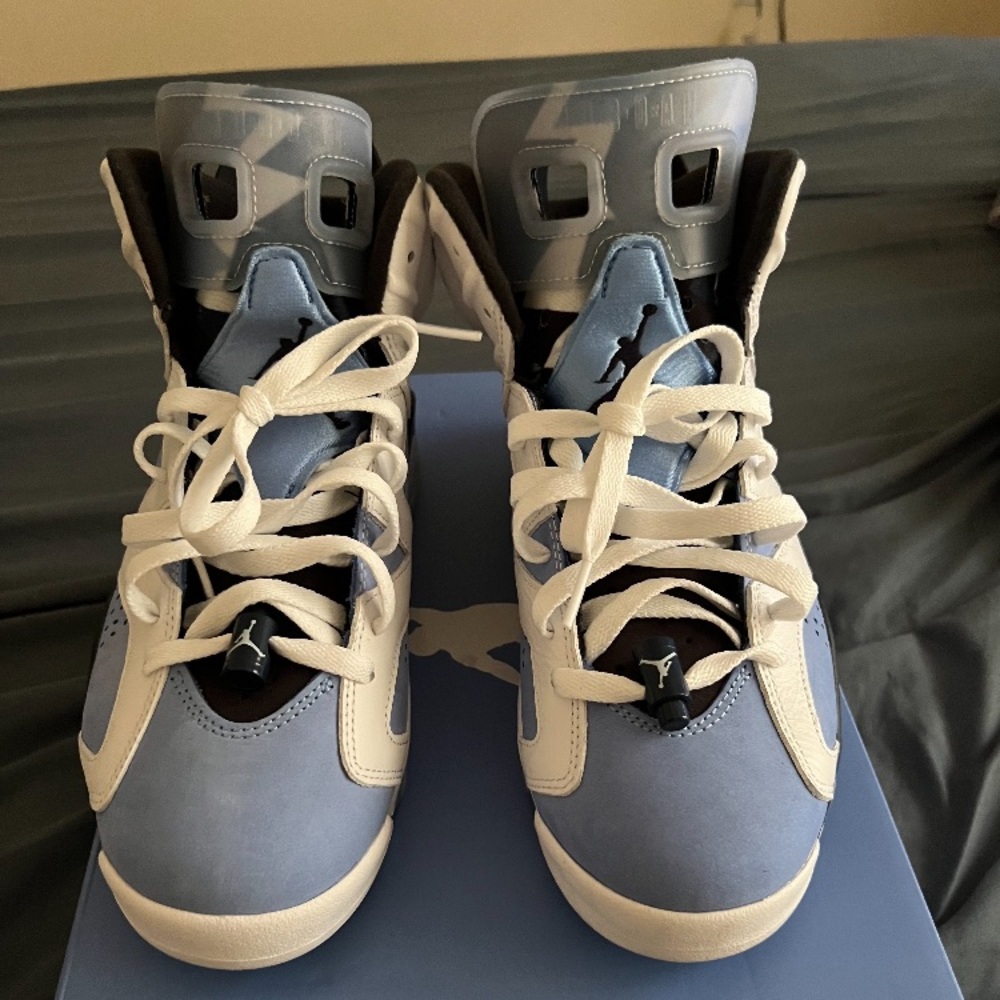 jordan 6 unc , good as new !